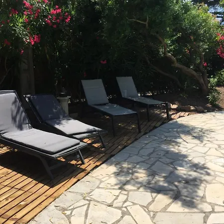 Les Cigales Вилла Сен-Рафаэль